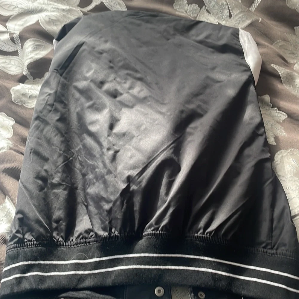 Jacket - Picture 3 of 3